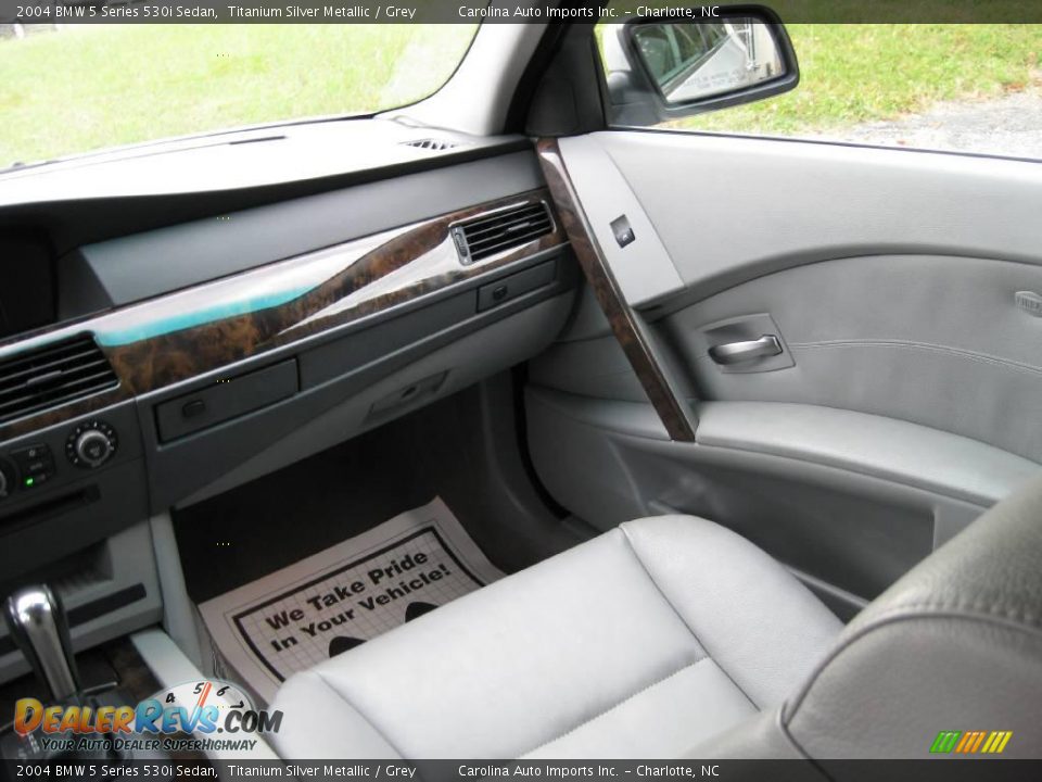 2004 BMW 5 Series 530i Sedan Titanium Silver Metallic / Grey Photo #12