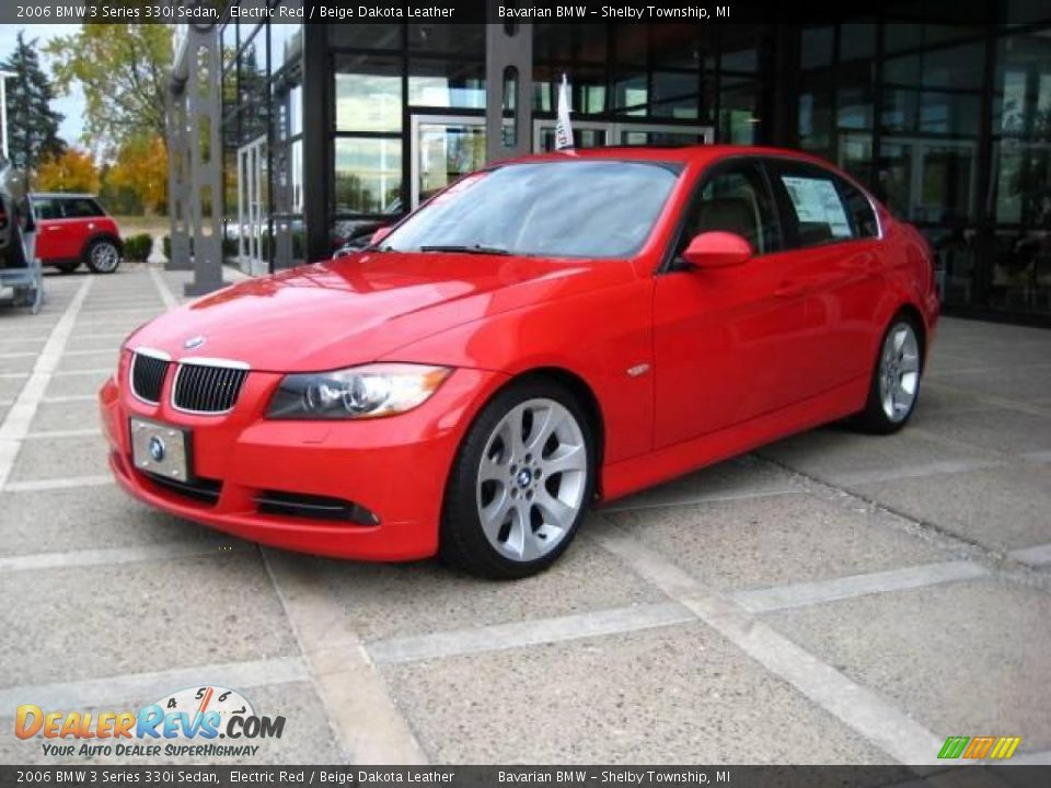 2006 BMW 3 Series 330i Sedan Electric Red / Beige Dakota Leather Photo #4