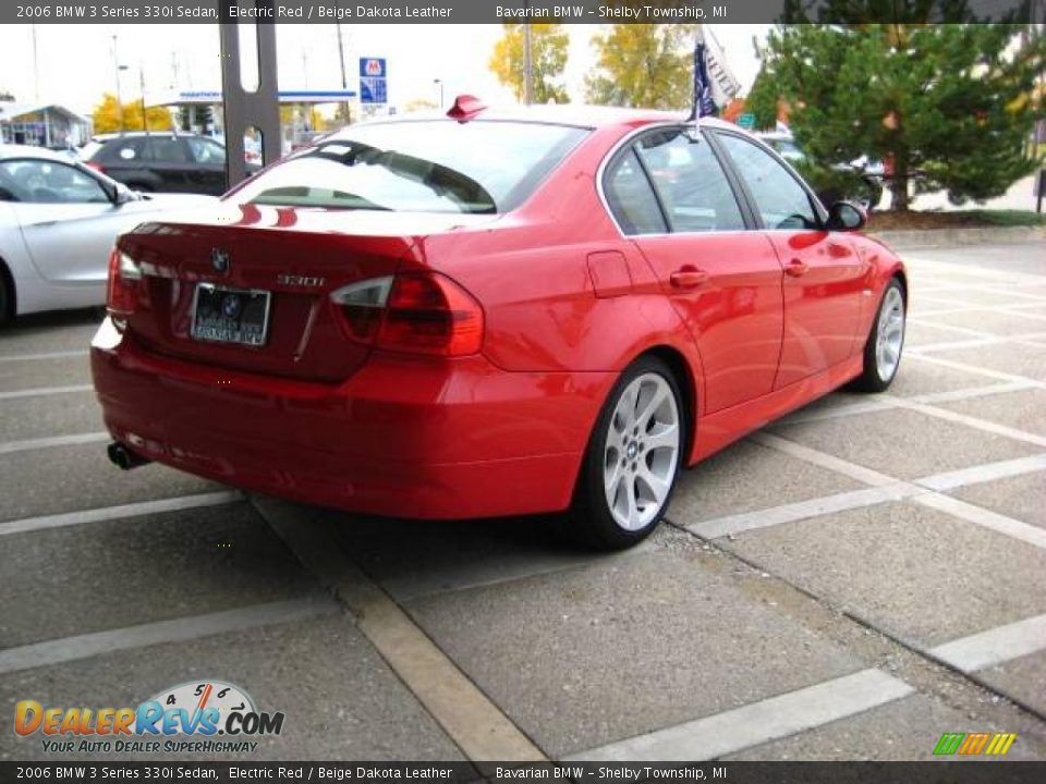 2006 BMW 3 Series 330i Sedan Electric Red / Beige Dakota Leather Photo #8
