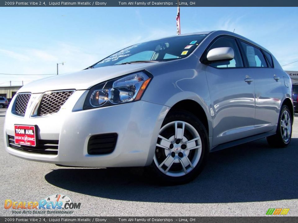 2009 Pontiac Vibe 2.4 Liquid Platinum Metallic / Ebony Photo #4