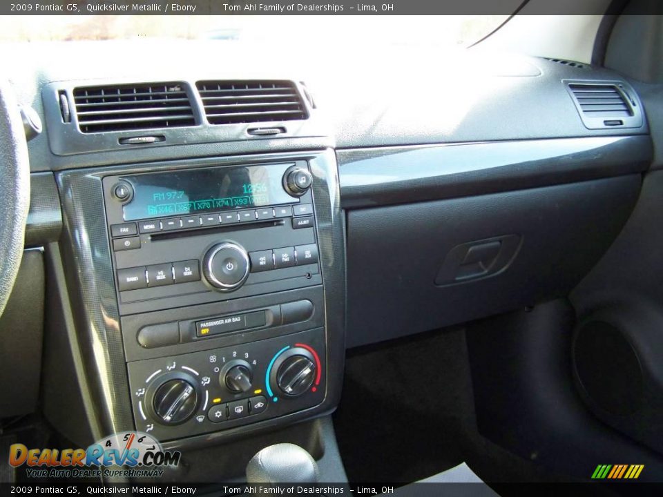 2009 Pontiac G5 Quicksilver Metallic / Ebony Photo #14