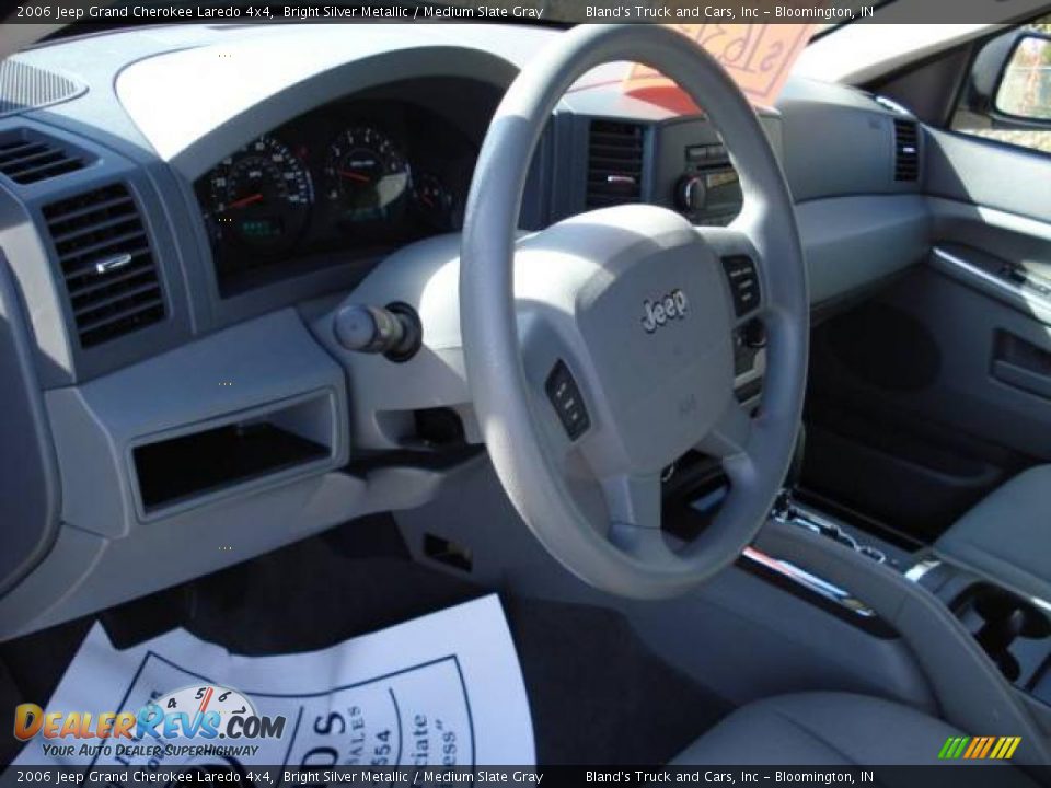 2006 Jeep Grand Cherokee Laredo 4x4 Bright Silver Metallic / Medium Slate Gray Photo #5