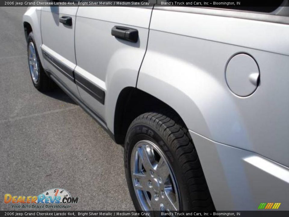 2006 Jeep Grand Cherokee Laredo 4x4 Bright Silver Metallic / Medium Slate Gray Photo #8