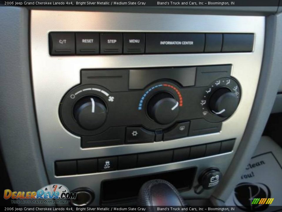 2006 Jeep Grand Cherokee Laredo 4x4 Bright Silver Metallic / Medium Slate Gray Photo #19