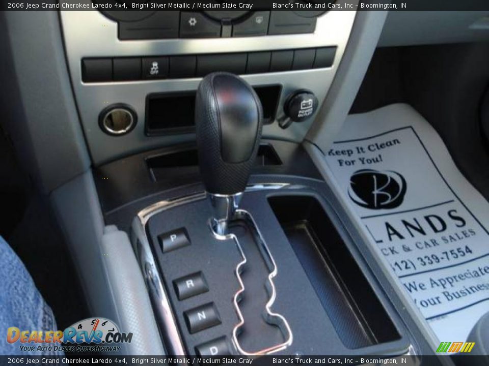 2006 Jeep Grand Cherokee Laredo 4x4 Bright Silver Metallic / Medium Slate Gray Photo #20