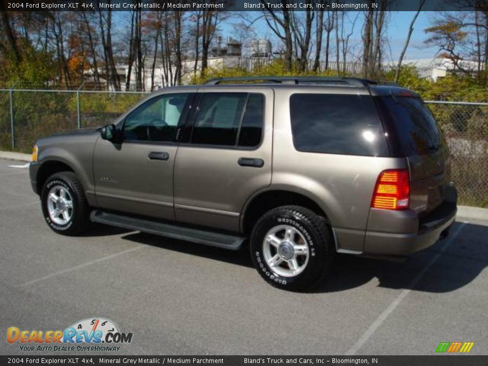2004 Ford Explorer XLT 4x4 Mineral Grey Metallic / Medium Parchment Photo #3