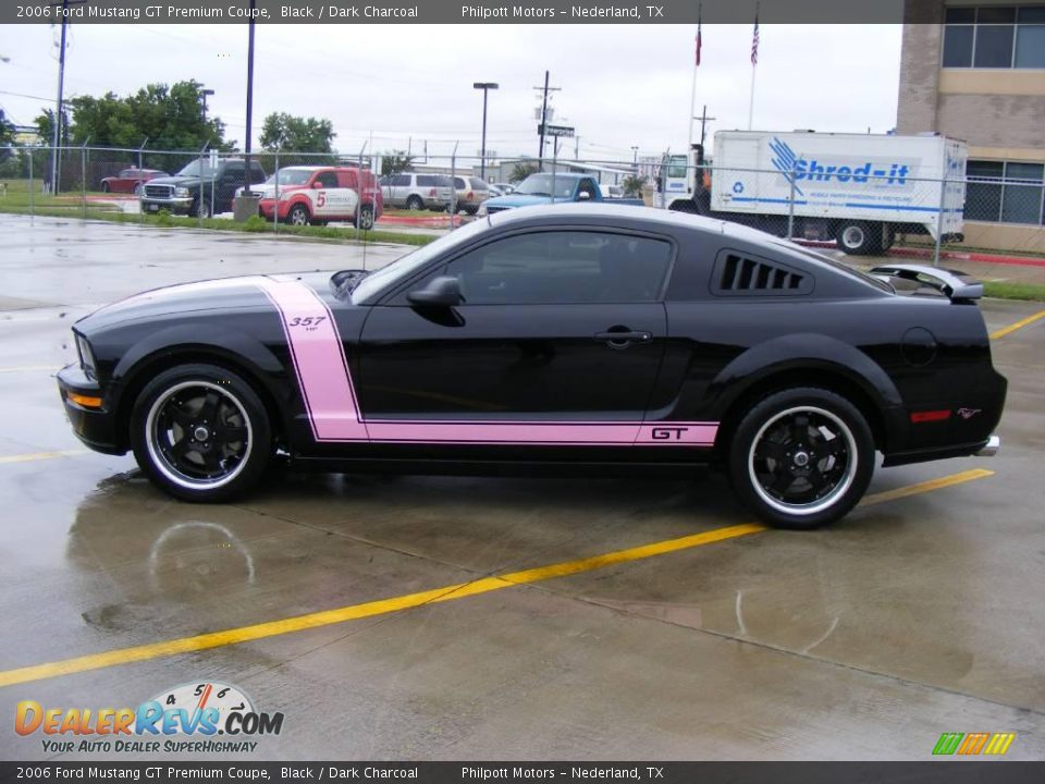 2006 Ford Mustang GT Premium Coupe Black / Dark Charcoal Photo #6