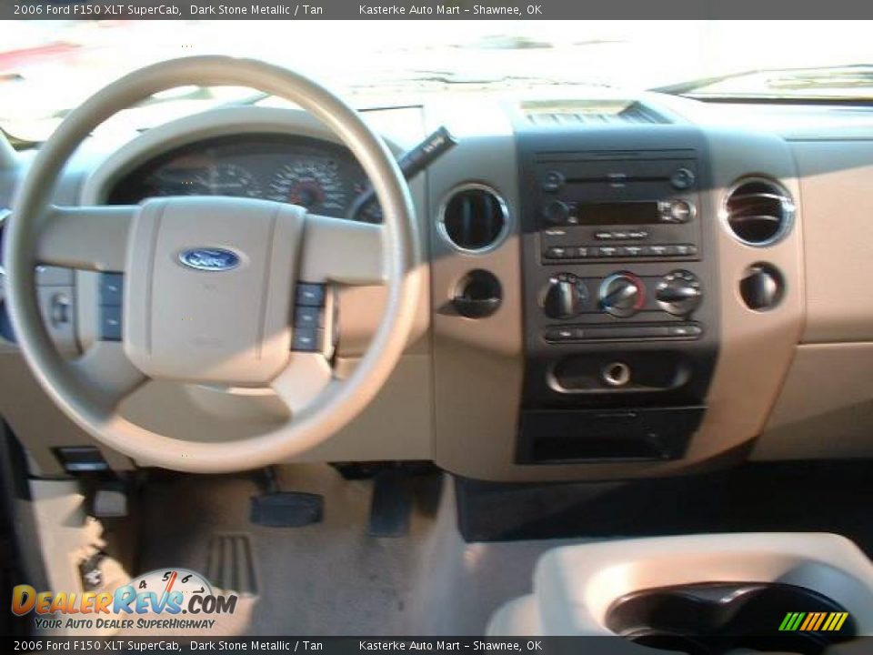 2006 Ford F150 XLT SuperCab Dark Stone Metallic / Tan Photo #12
