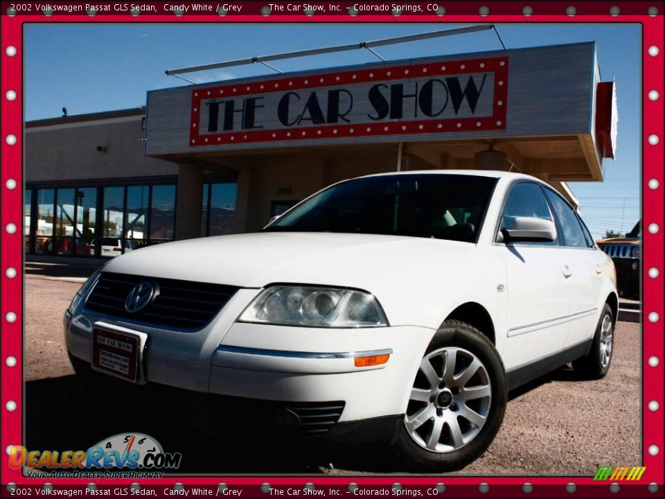 2002 Volkswagen Passat GLS Sedan Candy White / Grey Photo #1