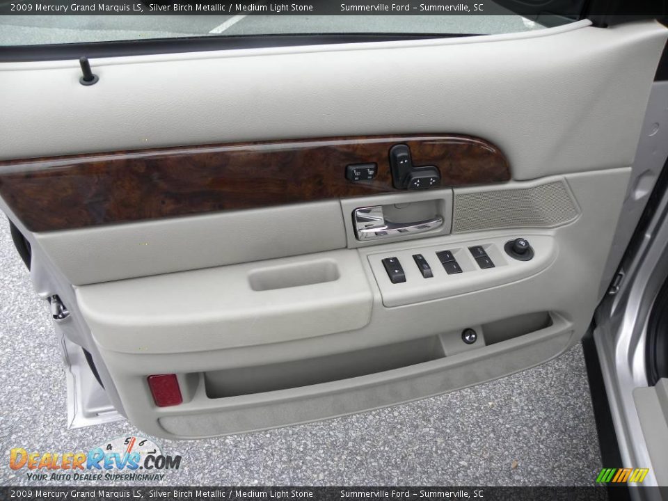 2009 Mercury Grand Marquis LS Silver Birch Metallic / Medium Light Stone Photo #5