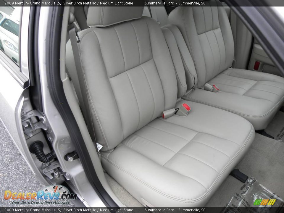 2009 Mercury Grand Marquis LS Silver Birch Metallic / Medium Light Stone Photo #8