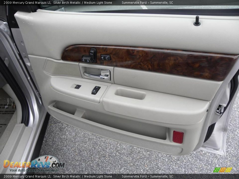 2009 Mercury Grand Marquis LS Silver Birch Metallic / Medium Light Stone Photo #9