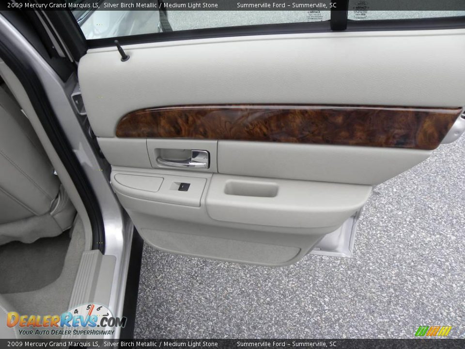 2009 Mercury Grand Marquis LS Silver Birch Metallic / Medium Light Stone Photo #11