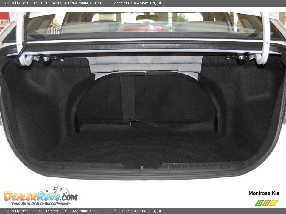 2008 Hyundai Elantra GLS Sedan Captiva White / Beige Photo #22