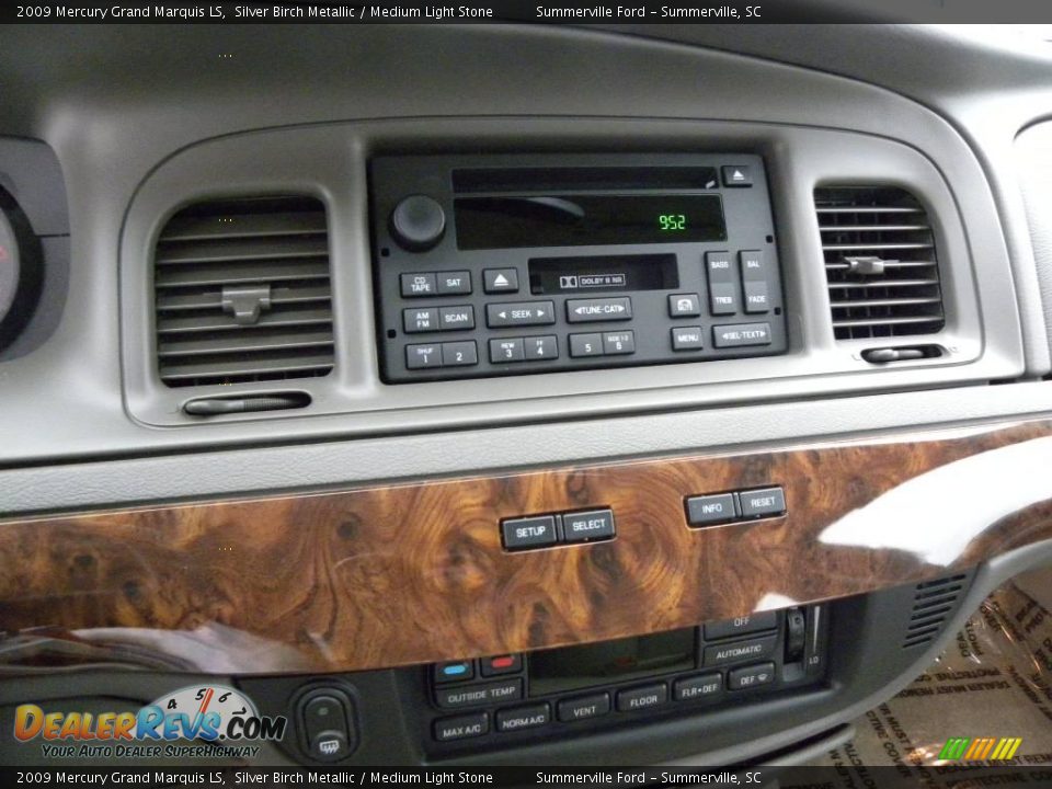 2009 Mercury Grand Marquis LS Silver Birch Metallic / Medium Light Stone Photo #19