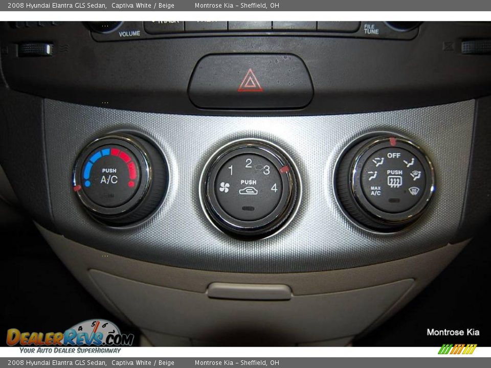 2008 Hyundai Elantra GLS Sedan Captiva White / Beige Photo #31