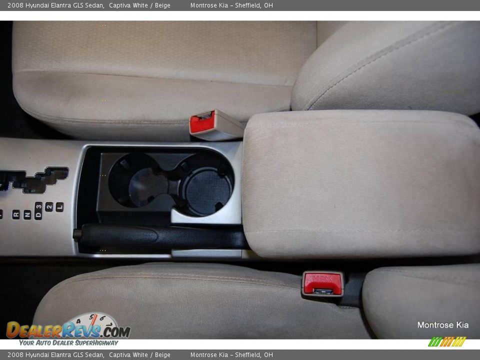 2008 Hyundai Elantra GLS Sedan Captiva White / Beige Photo #34