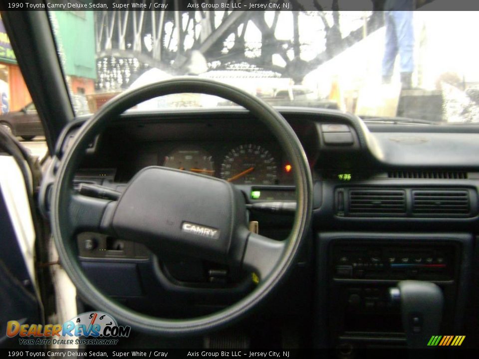 1990 Toyota Camry Deluxe Sedan Super White / Gray Photo #7