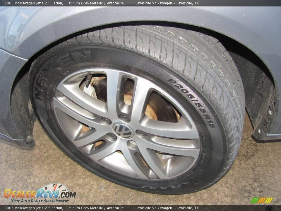 2005 Volkswagen Jetta 2.5 Sedan Platinum Grey Metallic / Anthracite Photo #20