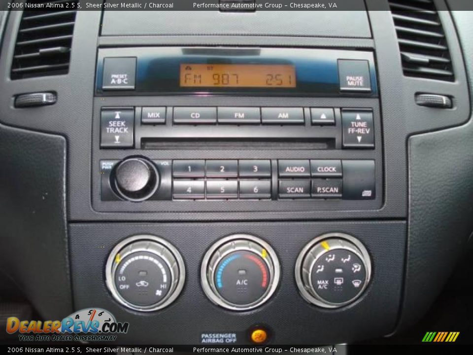 2006 Nissan Altima 2.5 S Sheer Silver Metallic / Charcoal Photo #17