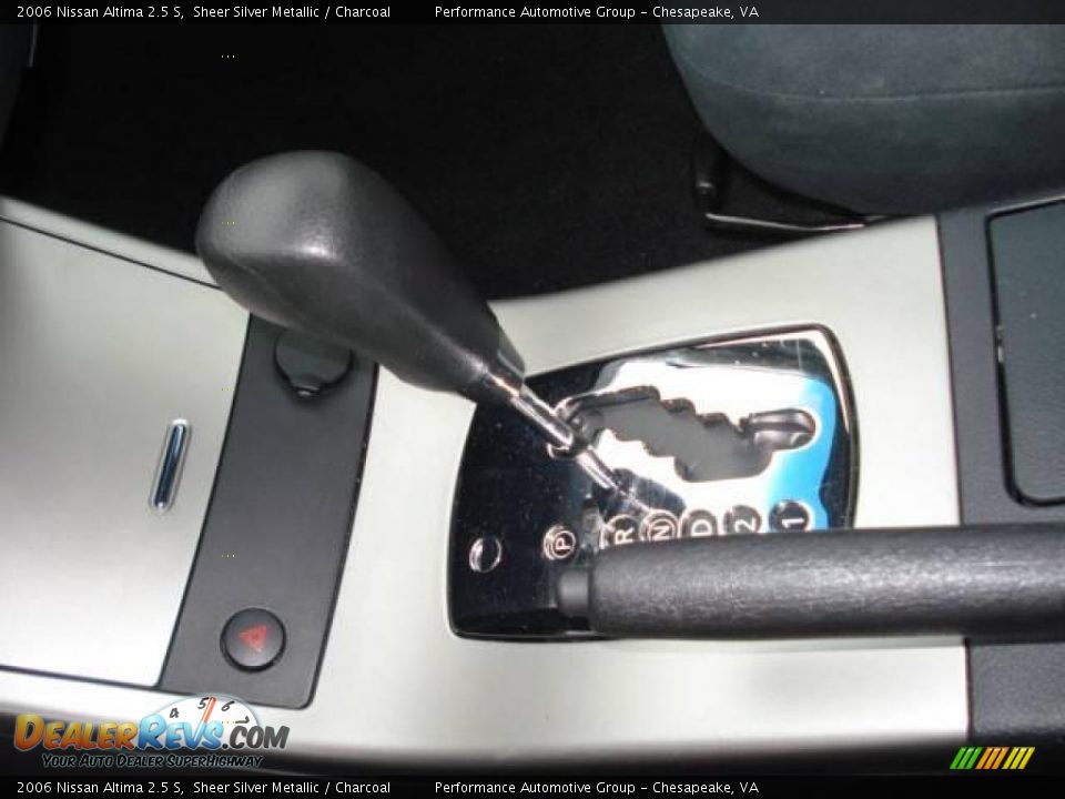 2006 Nissan Altima 2.5 S Sheer Silver Metallic / Charcoal Photo #18