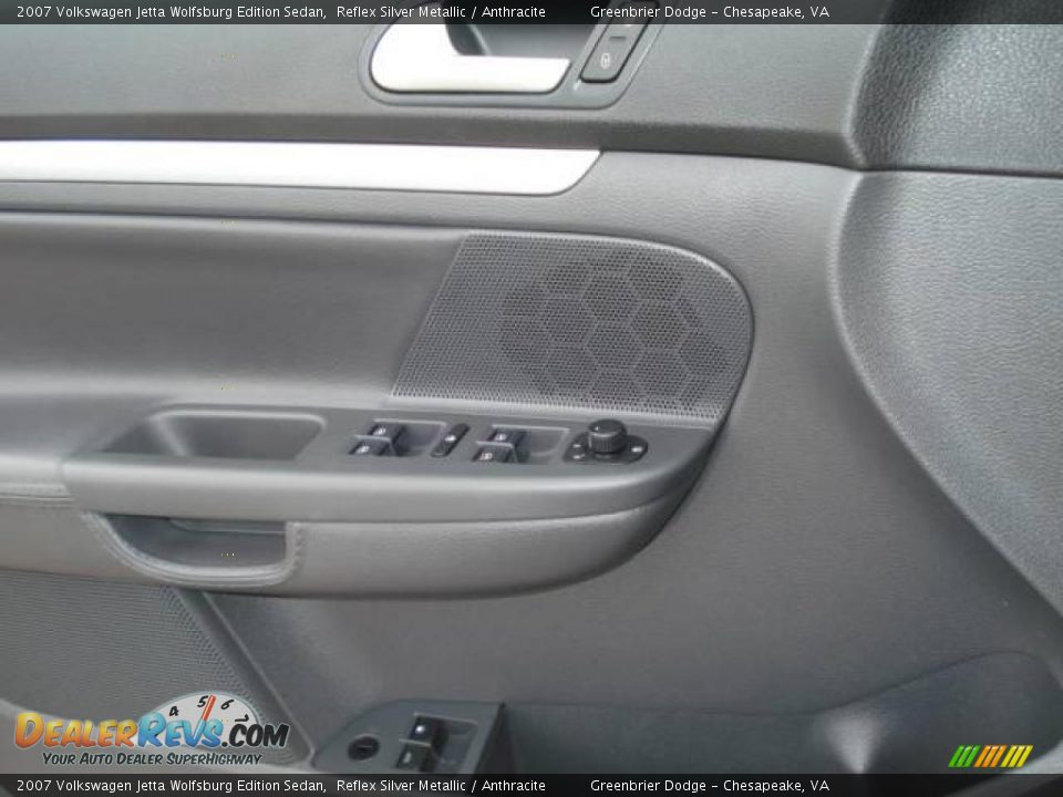 2007 Volkswagen Jetta Wolfsburg Edition Sedan Reflex Silver Metallic / Anthracite Photo #17