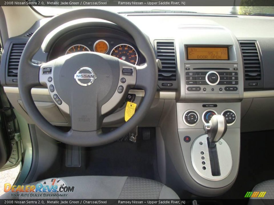 2008 Nissan Sentra 2.0 Metallic Jade Green / Charcoal/Steel Photo #33