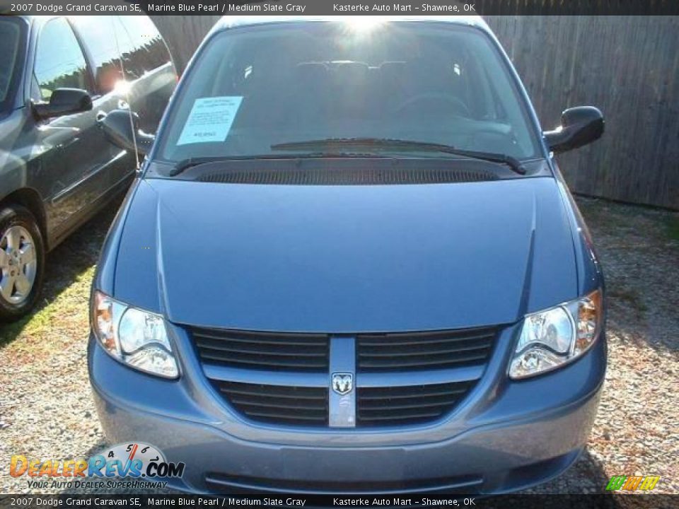 2007 Dodge Grand Caravan SE Marine Blue Pearl / Medium Slate Gray Photo #2