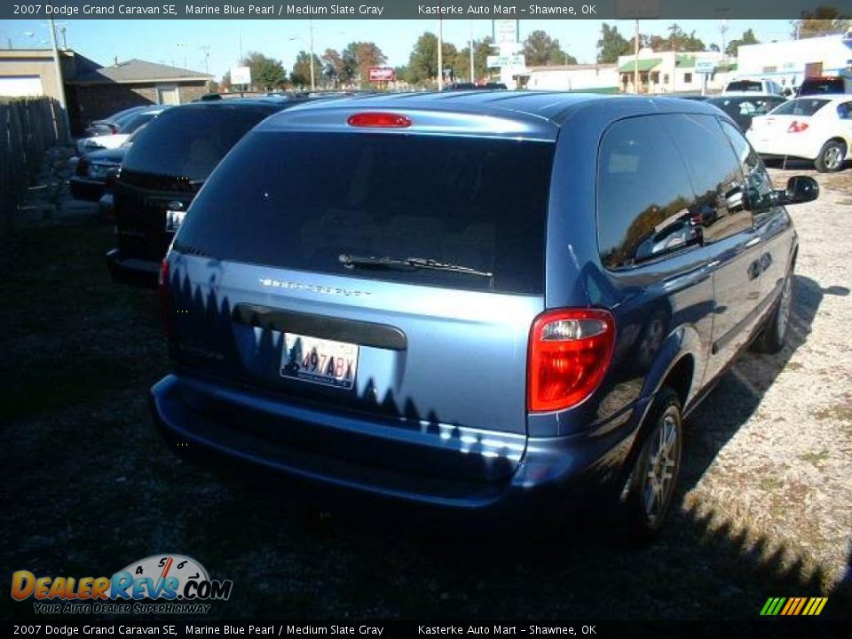 2007 Dodge Grand Caravan SE Marine Blue Pearl / Medium Slate Gray Photo #3