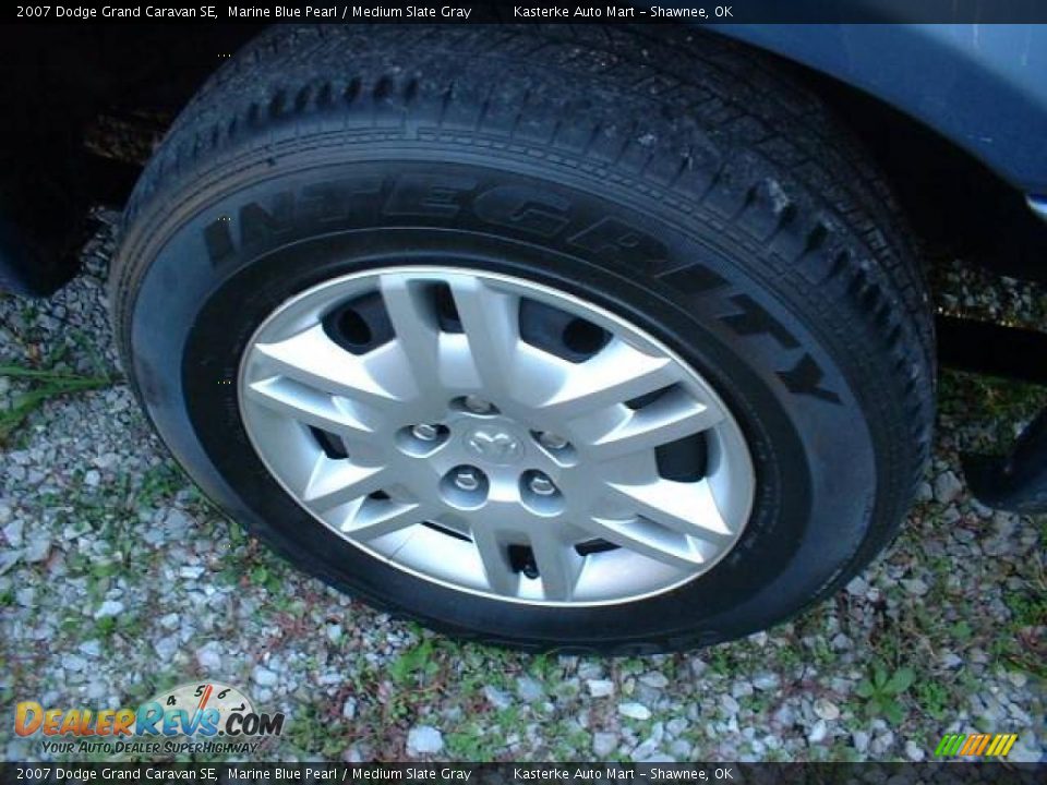 2007 Dodge Grand Caravan SE Marine Blue Pearl / Medium Slate Gray Photo #4