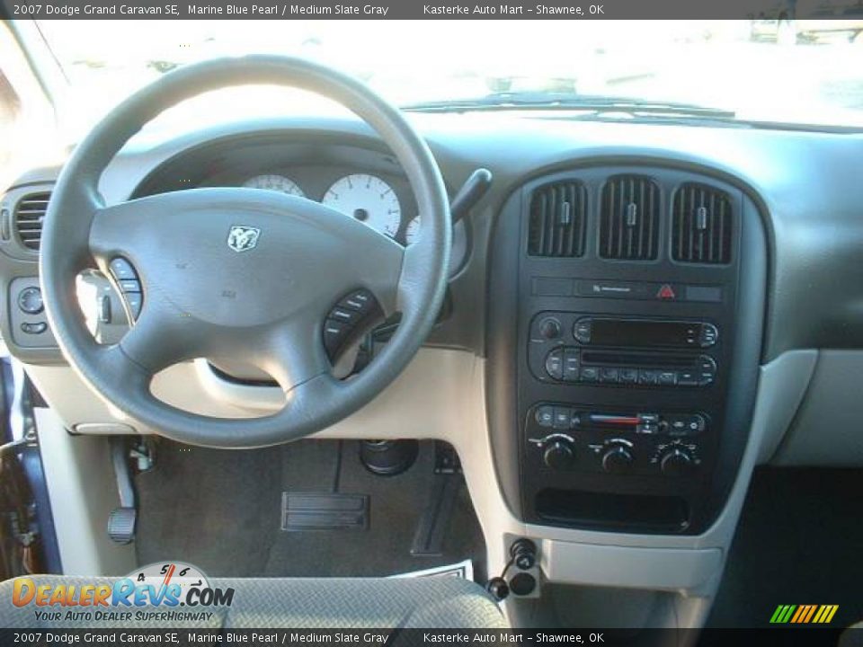 2007 Dodge Grand Caravan SE Marine Blue Pearl / Medium Slate Gray Photo #9