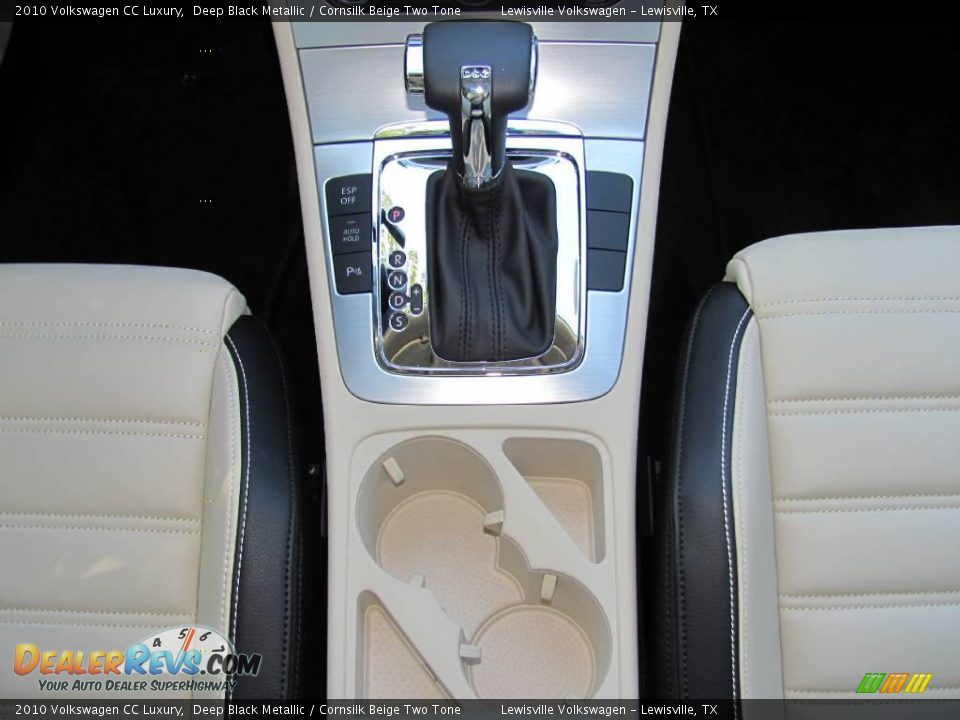 2010 Volkswagen CC Luxury Deep Black Metallic / Cornsilk Beige Two Tone Photo #18