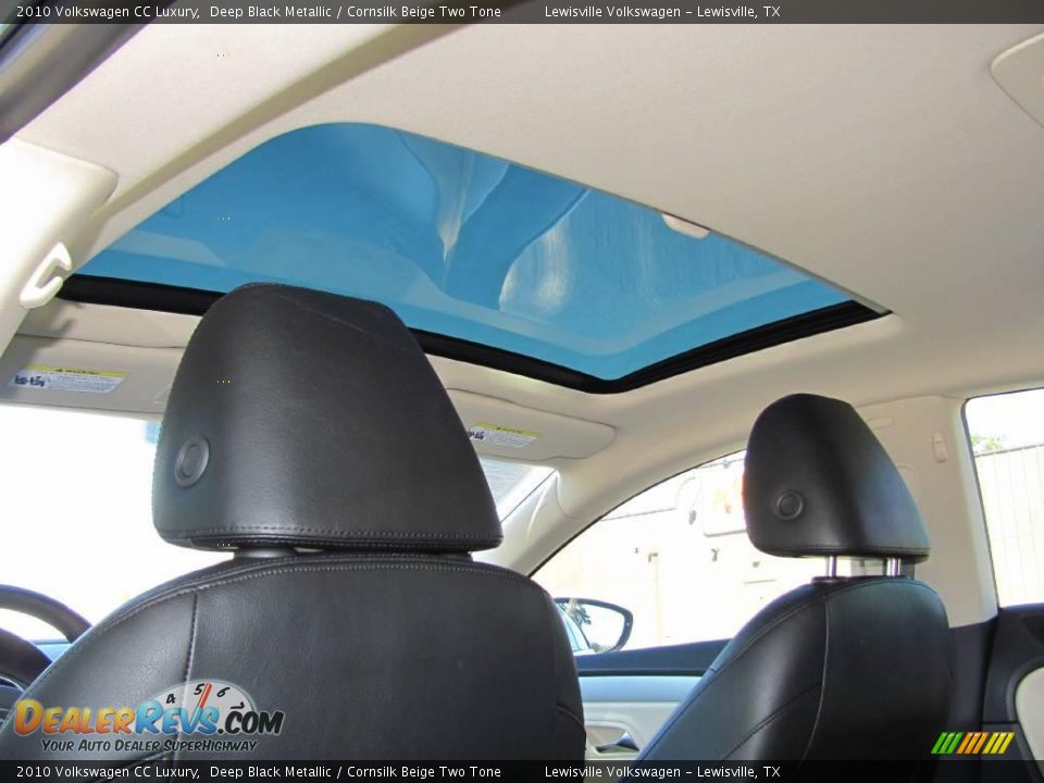 2010 Volkswagen CC Luxury Deep Black Metallic / Cornsilk Beige Two Tone Photo #19