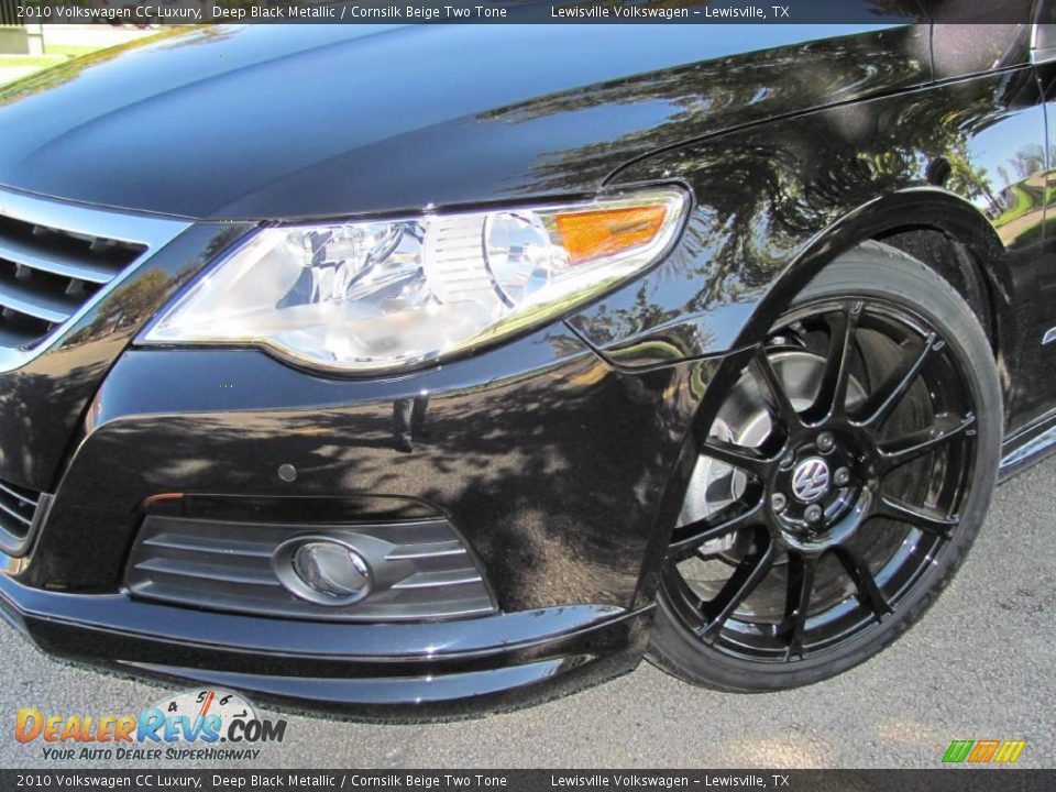 2010 Volkswagen CC Luxury Deep Black Metallic / Cornsilk Beige Two Tone Photo #22