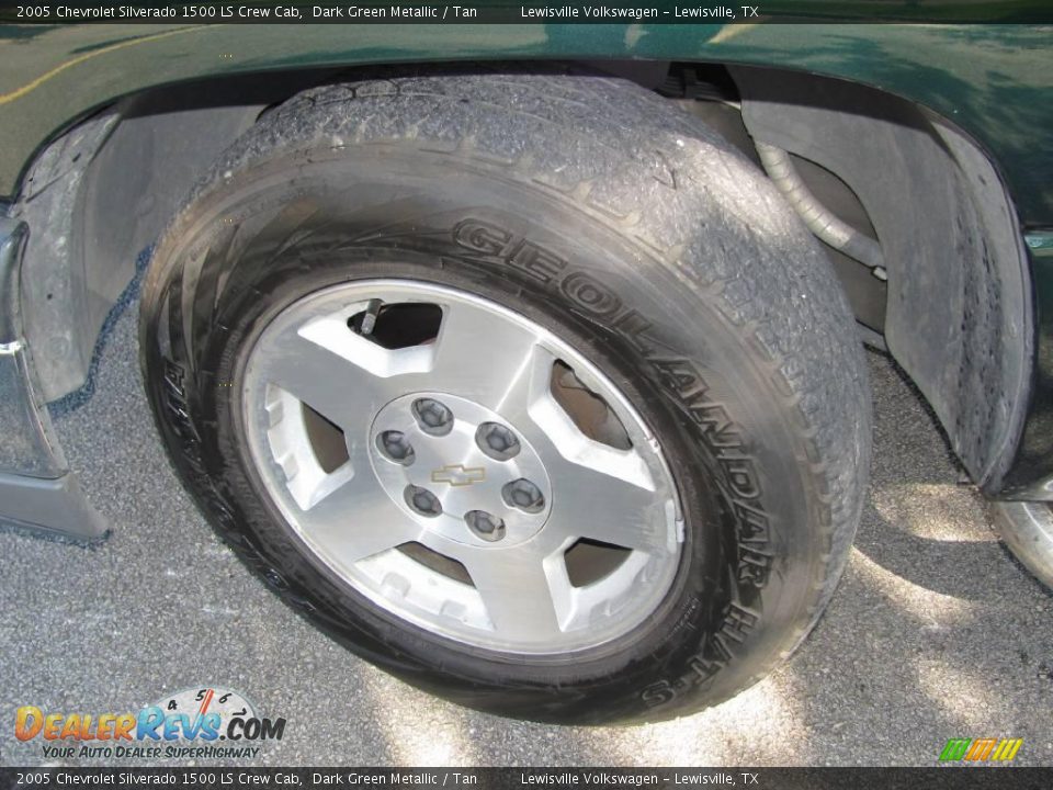 2005 Chevrolet Silverado 1500 LS Crew Cab Dark Green Metallic / Tan Photo #18
