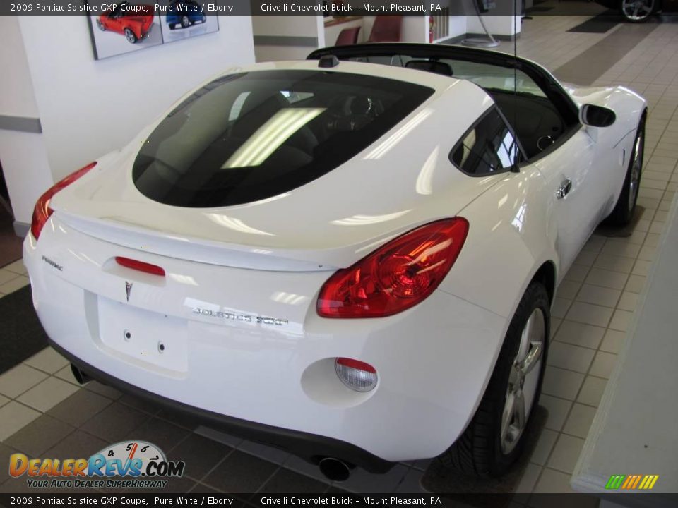 2009 Pontiac Solstice GXP Coupe Pure White / Ebony Photo #10