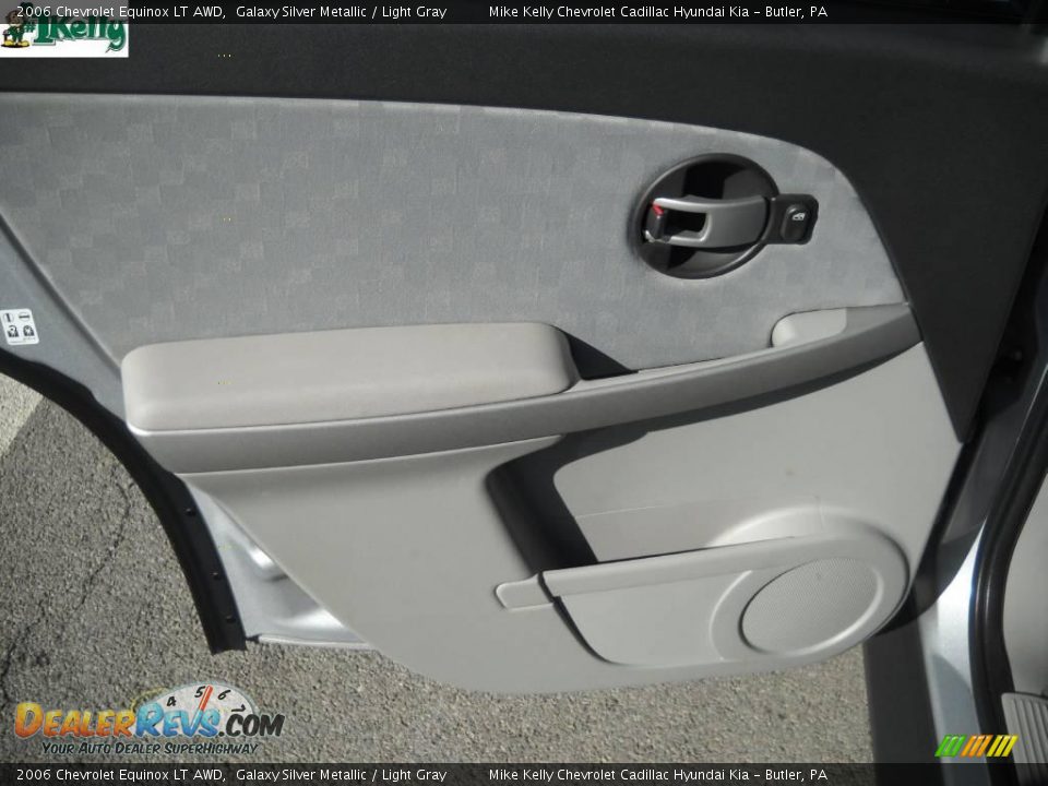 2006 Chevrolet Equinox LT AWD Galaxy Silver Metallic / Light Gray Photo #11
