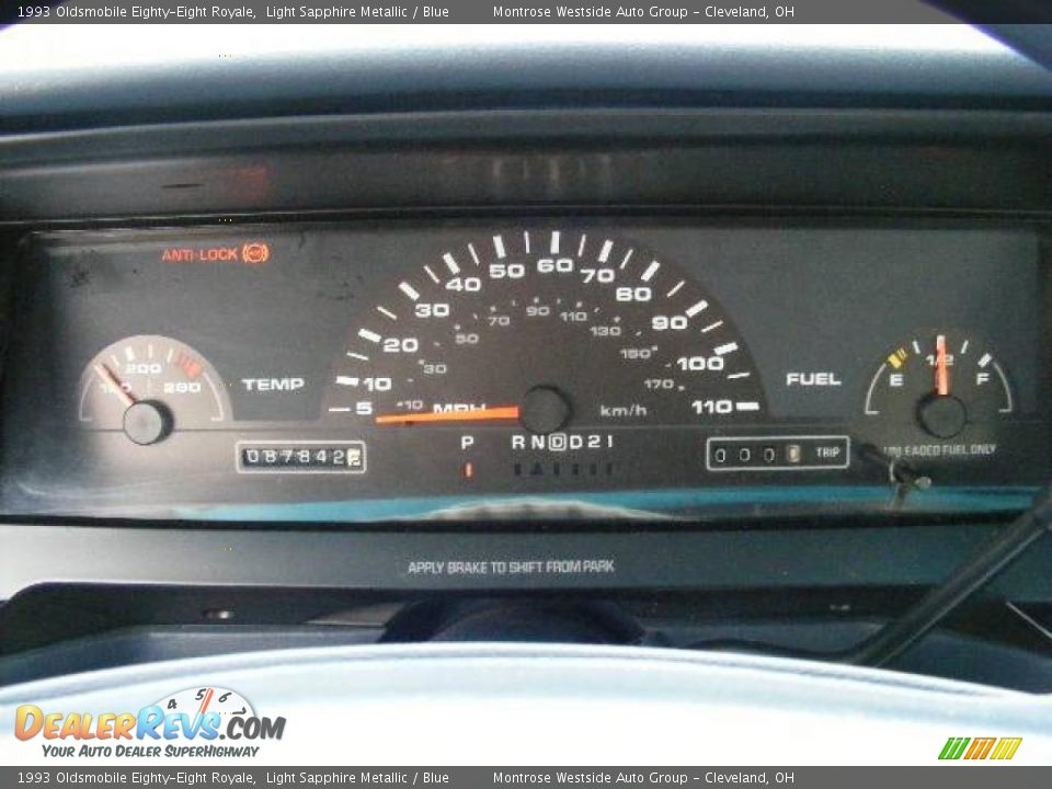 1993 Oldsmobile Eighty-Eight Royale Light Sapphire Metallic / Blue Photo #16