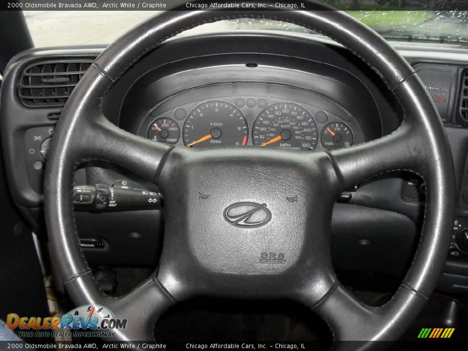 2000 Oldsmobile Bravada AWD Arctic White / Graphite Photo #12
