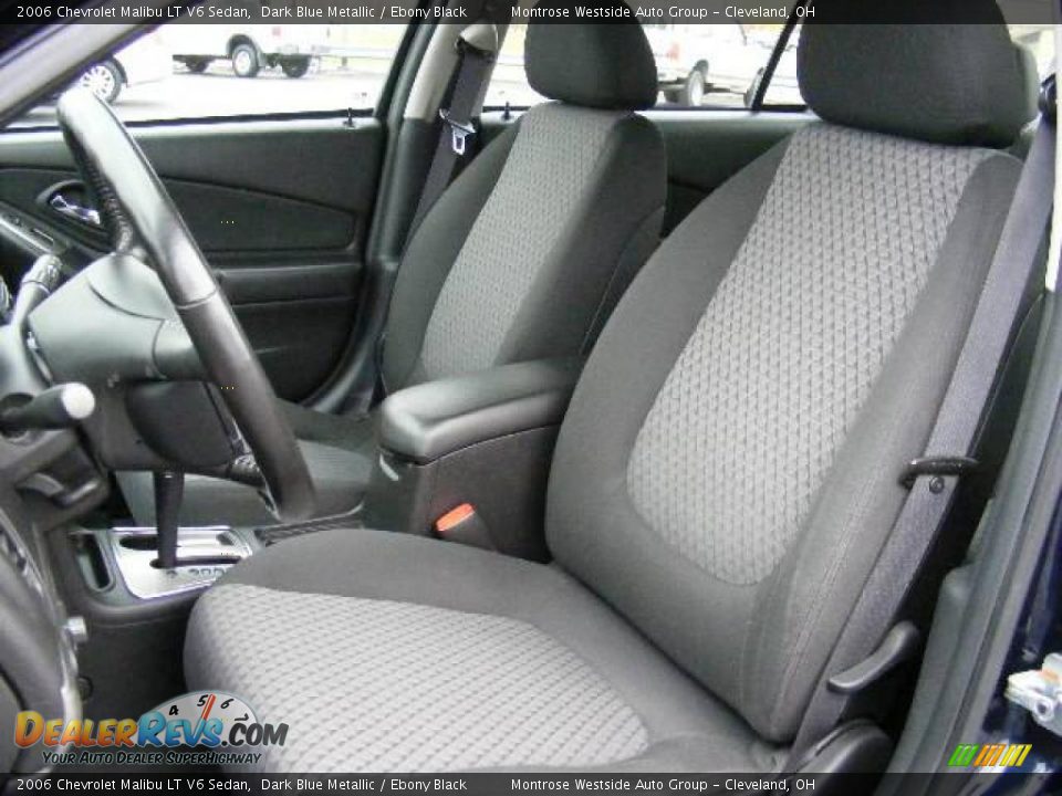 2006 Chevrolet Malibu LT V6 Sedan Dark Blue Metallic / Ebony Black Photo #9