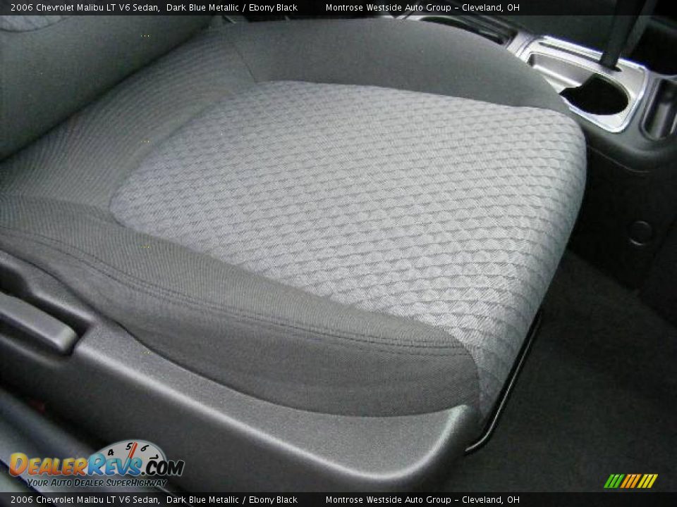 2006 Chevrolet Malibu LT V6 Sedan Dark Blue Metallic / Ebony Black Photo #14