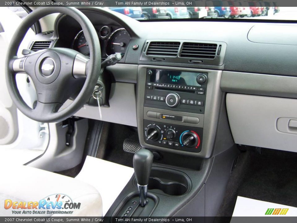 2007 Chevrolet Cobalt LS Coupe Summit White / Gray Photo #10
