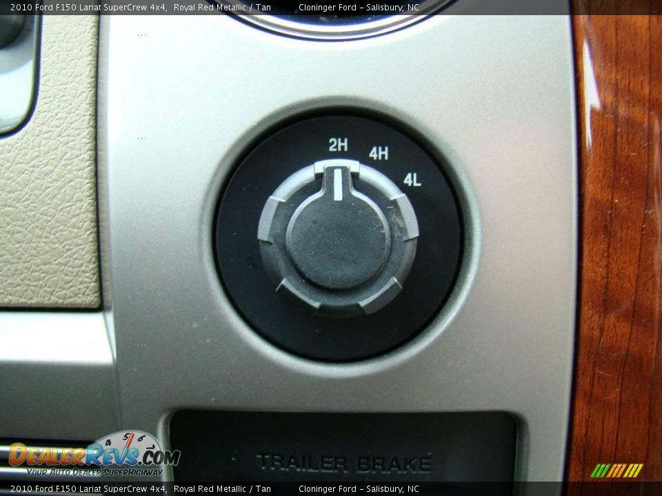 2010 Ford F150 Lariat SuperCrew 4x4 Royal Red Metallic / Tan Photo #28