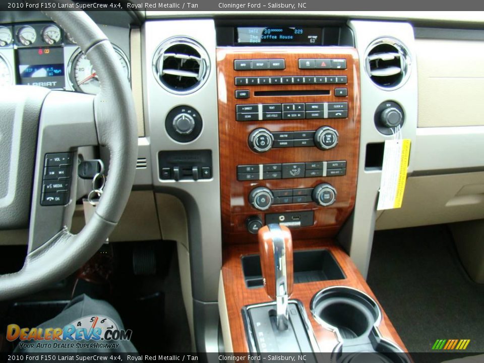 2010 Ford F150 Lariat SuperCrew 4x4 Royal Red Metallic / Tan Photo #30