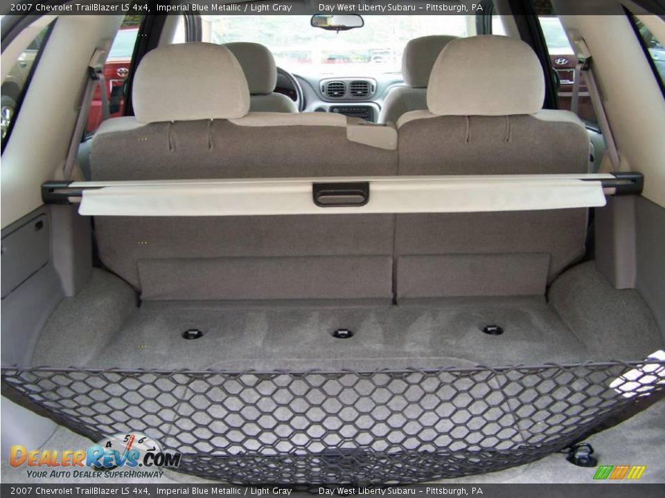 2007 Chevrolet TrailBlazer LS 4x4 Imperial Blue Metallic / Light Gray Photo #7