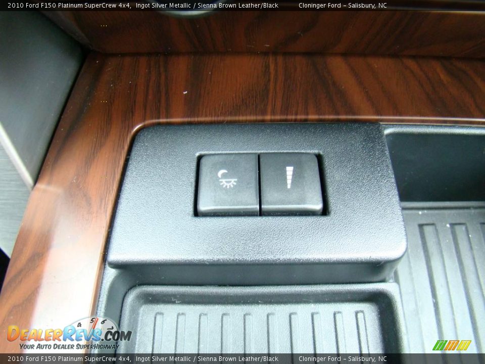 2010 Ford F150 Platinum SuperCrew 4x4 Ingot Silver Metallic / Sienna Brown Leather/Black Photo #29