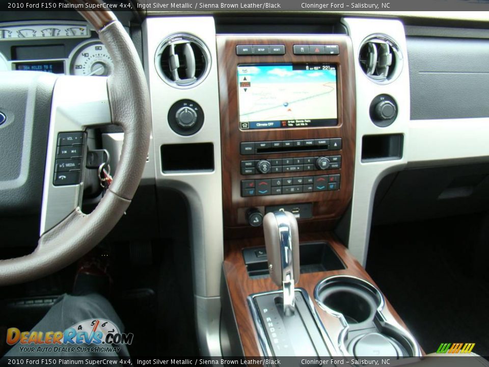 2010 Ford F150 Platinum SuperCrew 4x4 Ingot Silver Metallic / Sienna Brown Leather/Black Photo #33