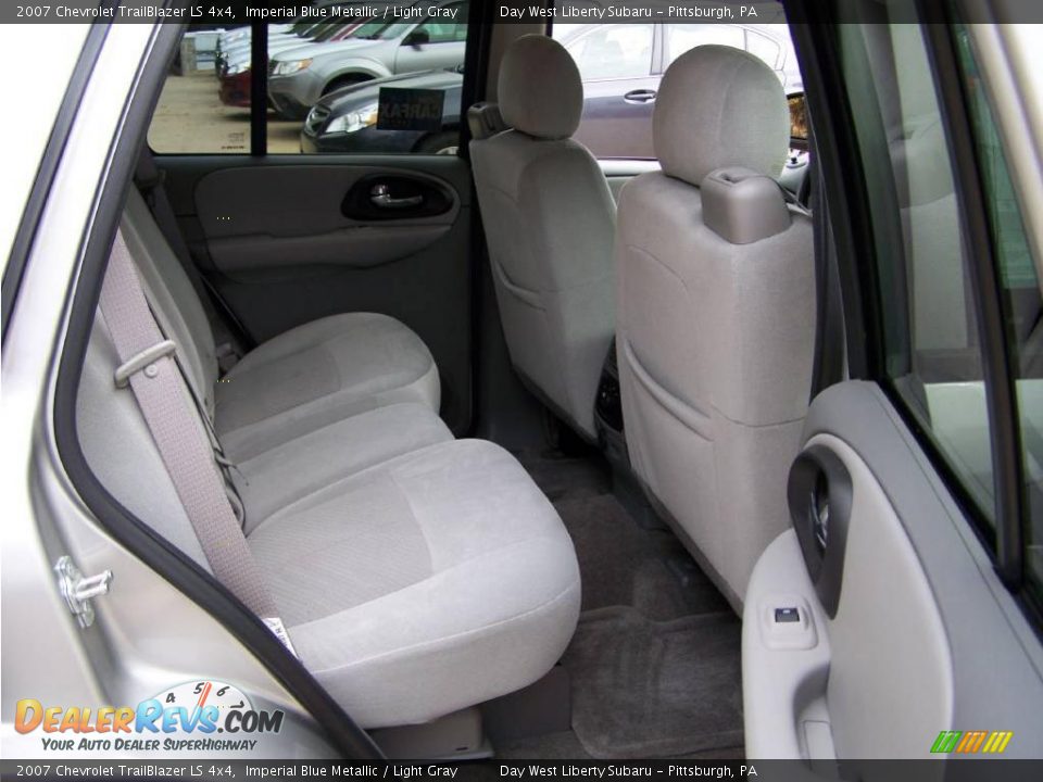 2007 Chevrolet TrailBlazer LS 4x4 Imperial Blue Metallic / Light Gray Photo #15