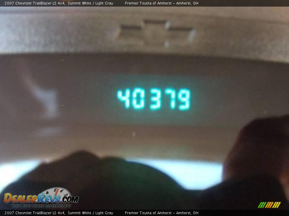 2007 Chevrolet TrailBlazer LS 4x4 Summit White / Light Gray Photo #15