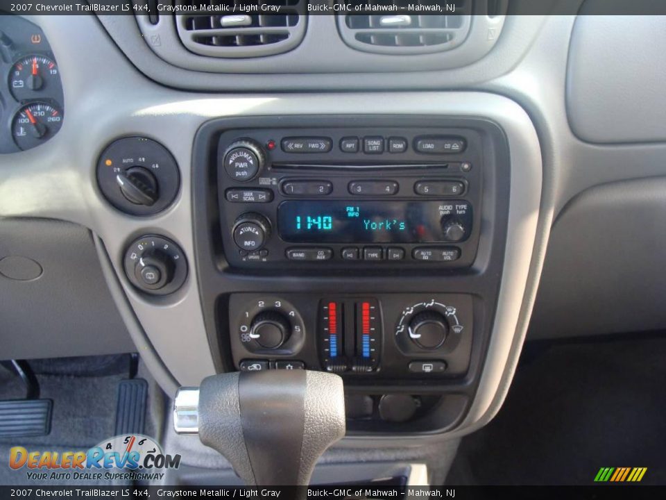 2007 Chevrolet TrailBlazer LS 4x4 Graystone Metallic / Light Gray Photo #21